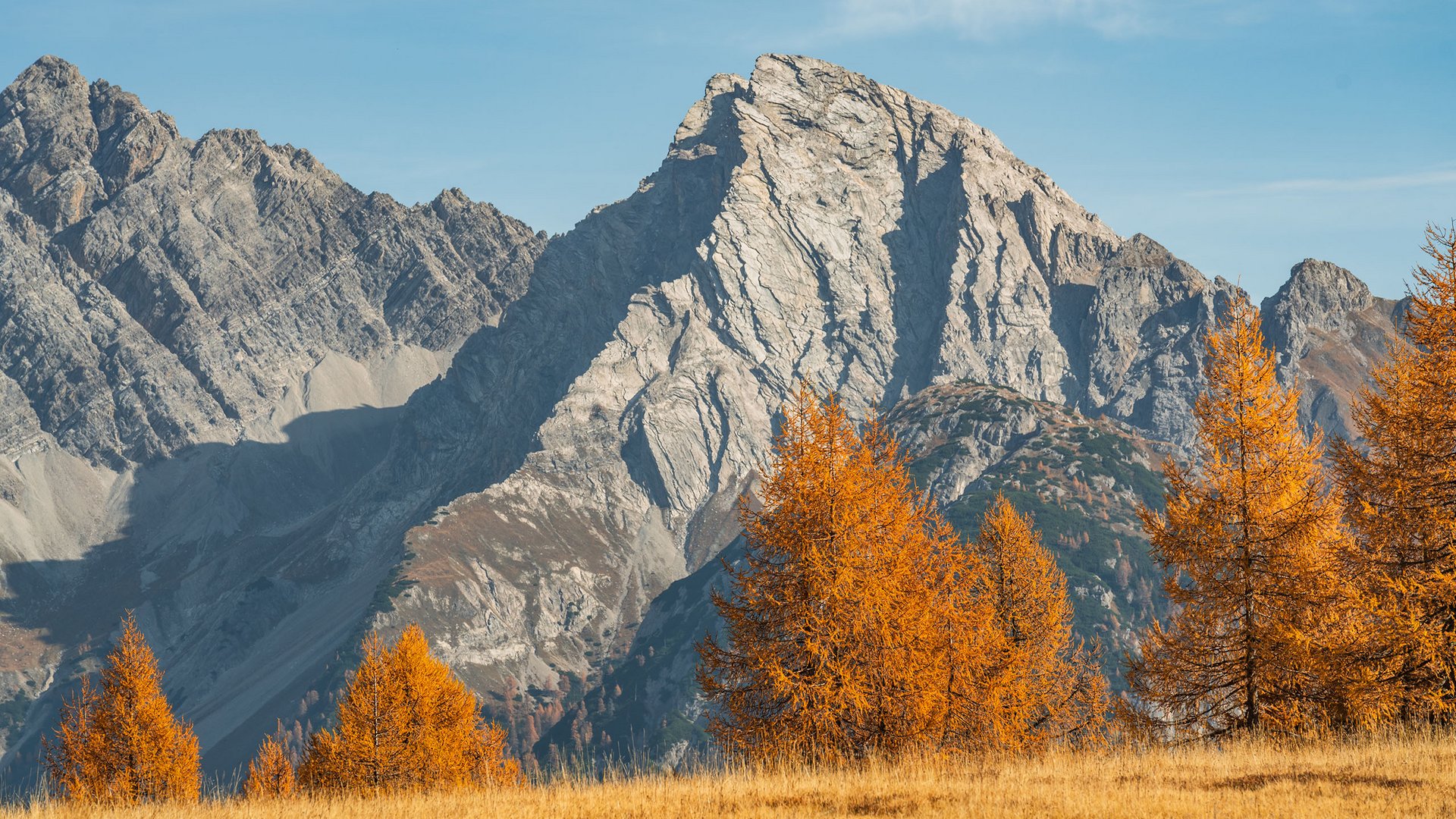 Der Herbst im Lesachtal: Kühle Bergluft, weite Blicke und unbeschreibliche Gipfelerlebnisse Der Herbst im Lesachtal: Kühle Bergluft, weite Blicke und unbeschreibliche Gipfelerlebnisse